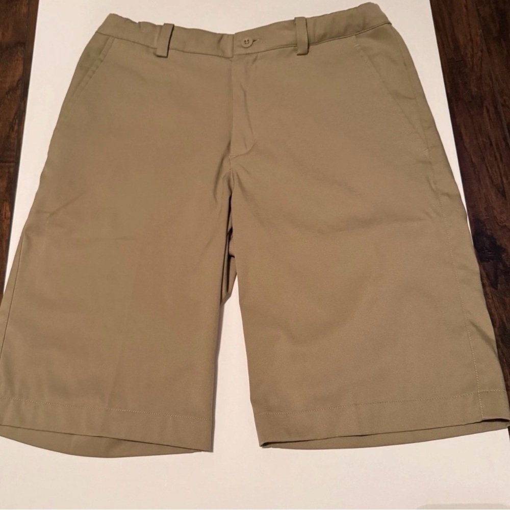 Nike Boys Dri-Fit Golf Shorts Tan Khaki Youth Activewear Size Large Adj Waist‎